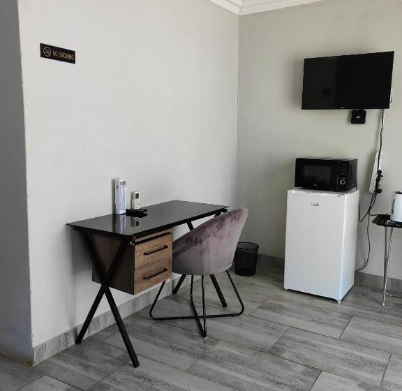 Номер Deluxe, Back Of The Moon Guesthouse