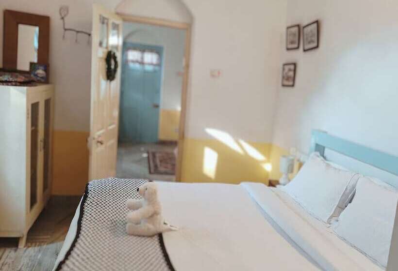 اتاق لوکس, La Address Retreat   The Heritage Homestay