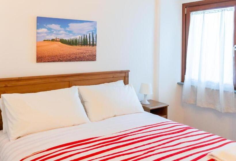 标准间, Rossotoscano