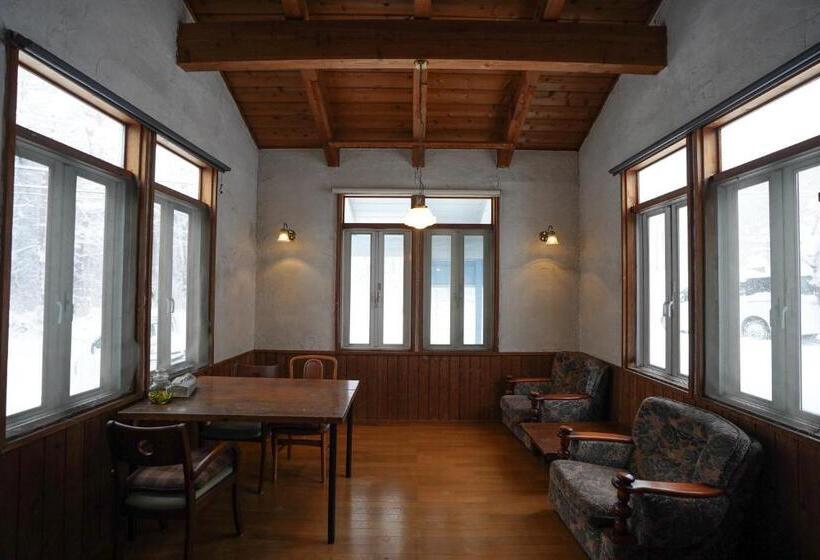 Quarto Quadruplo Estandar Banheiro Compartilhado, ありえすか Alyeska