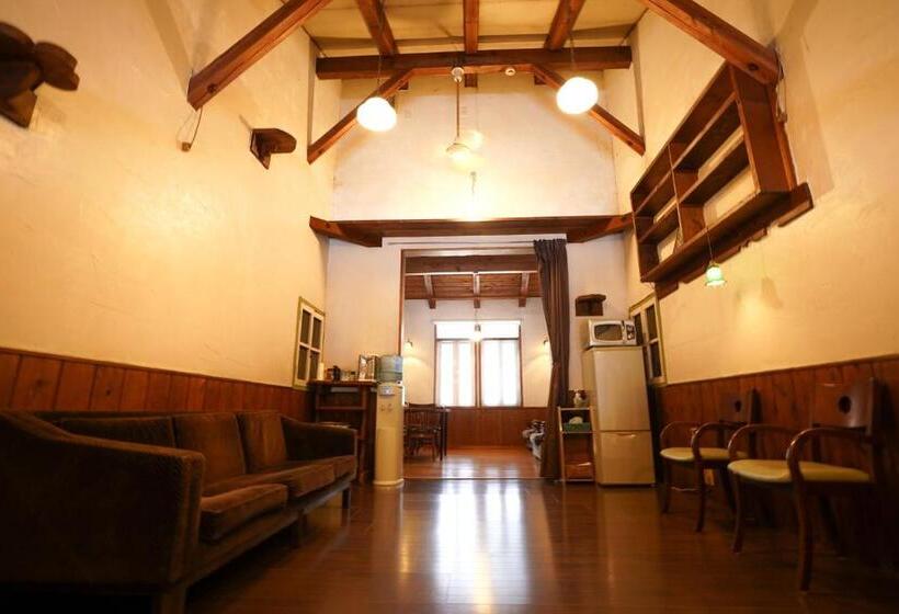 Quarto Estandar Banheiro Compartilhado, ありえすか Alyeska