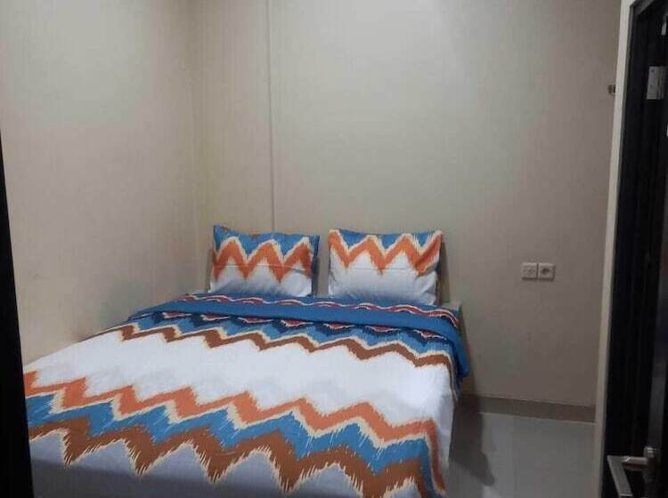 スタンダードルーム, Barada Poris