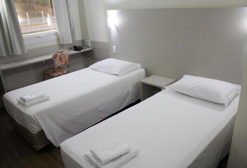 스탠다드 룸, De Stefani