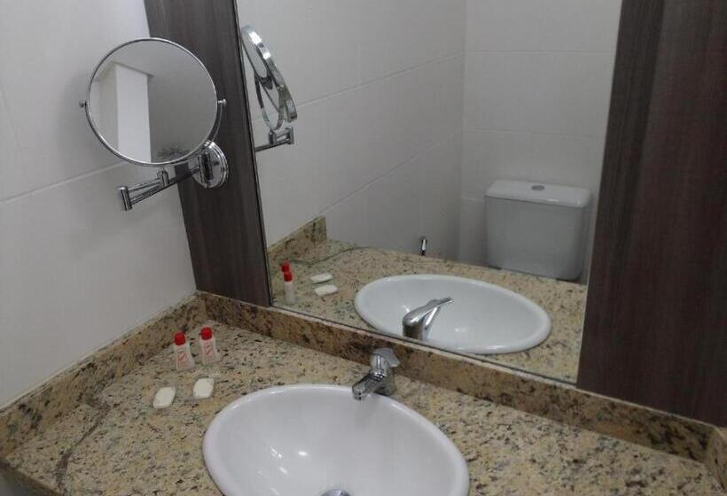 스탠다드 싱글 룸, De Stefani