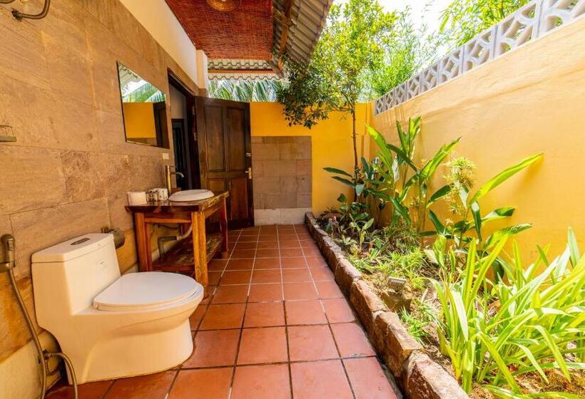 ویلای استاندارد با چشم‌انداز باغ, Dugong Resort Phu Quoc