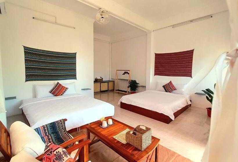 اتاق استاندارد چهار تخته با چشمانداز دریا, Maidi Homestay Mui Ne