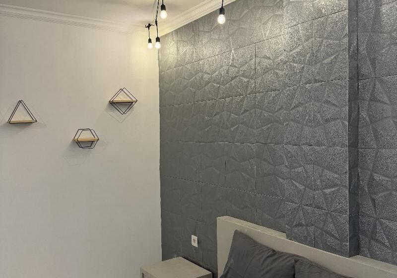 Quarto Estandar, Pondok Sentana Guest House