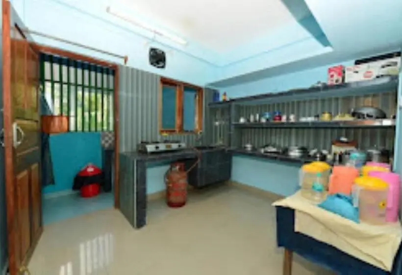 スタンダードルーム, Pramod Bhawan , Port Blair