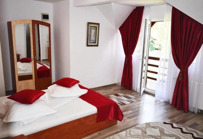Номер Стандарт Трехместный, Casa ștefănuț