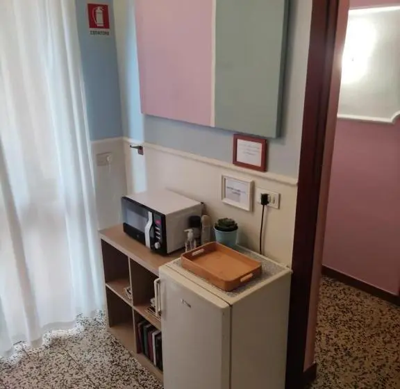 Standard-huone Jaettu Kylpyhuone, Hostal D Annunzio House