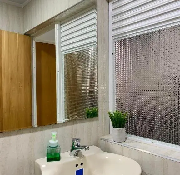 اتاق استاندارد با سرویس بهداشتی مشترک, Hostel Bogotá Kings