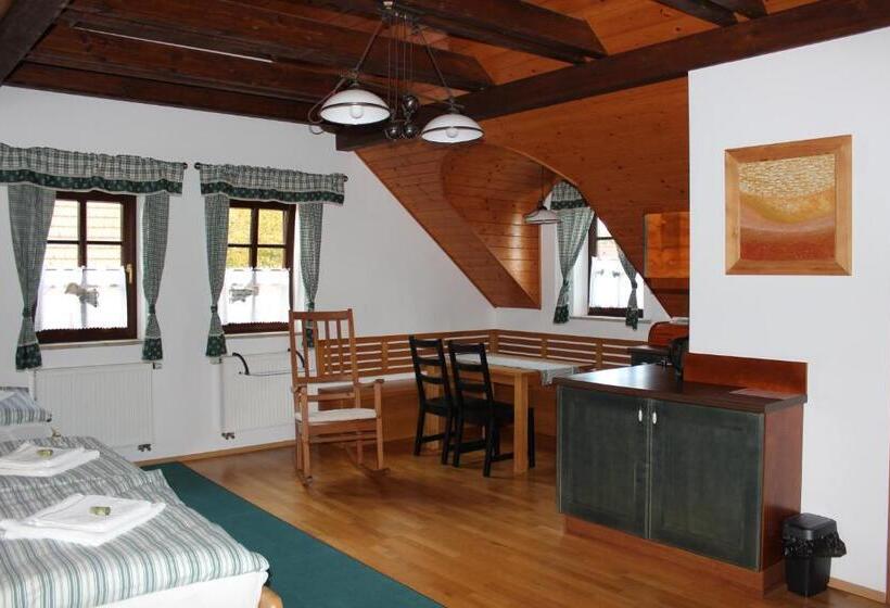 غرفة عائلية, Penzion Za Plotem