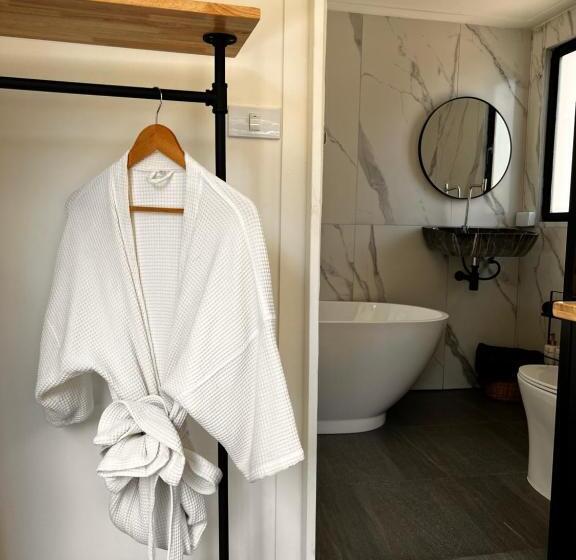 침실 1개 주택, Spiral Resort