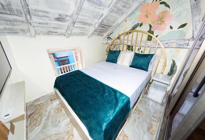 غرفة ديلوكس, Sublime