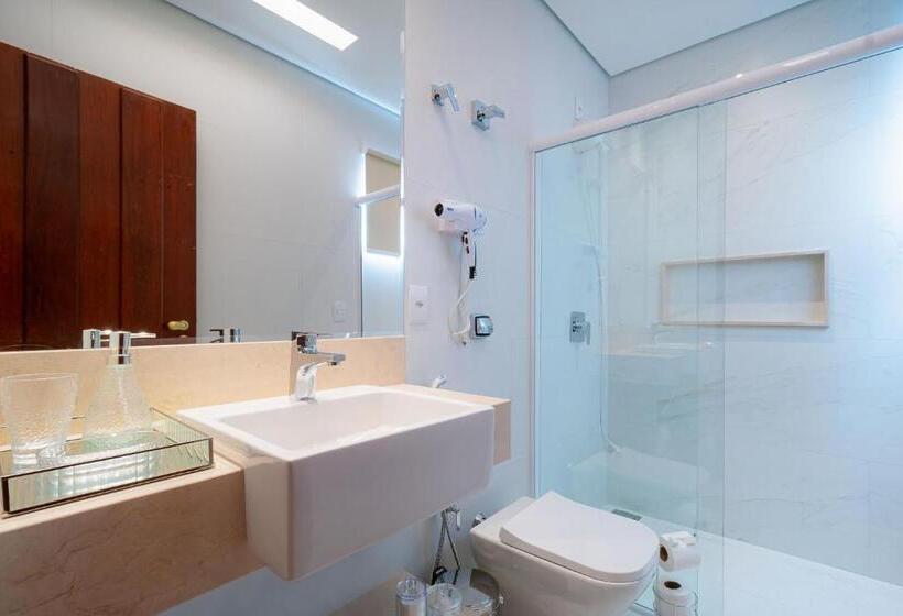 سوییت لوکس, Joia Rara Pousada