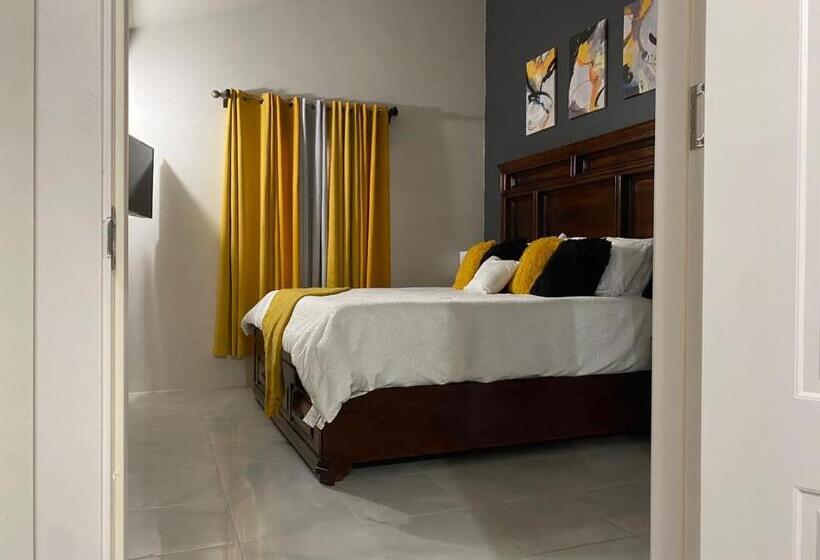 خانه 1 خوابه, Pru’s Paradise