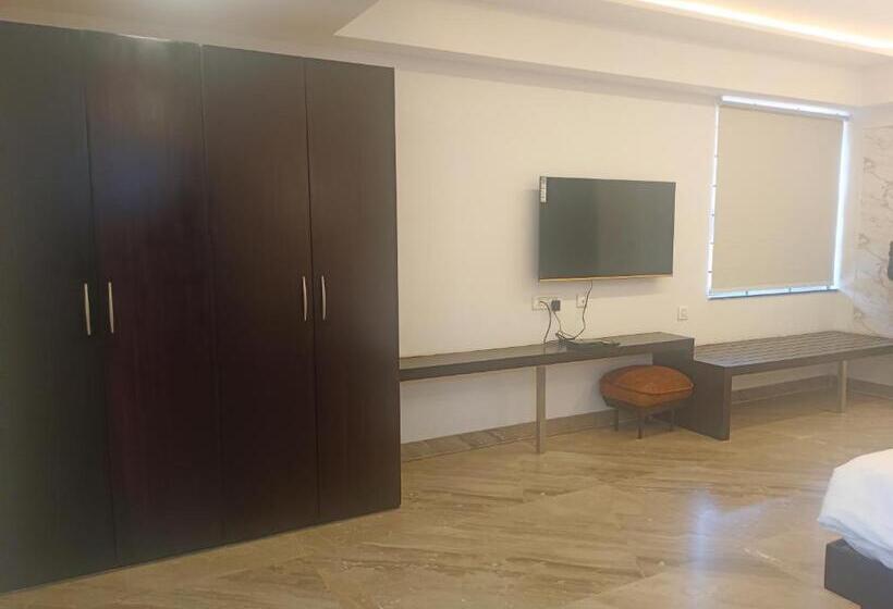 סוויטה נשיאותית, Kadamb Tree