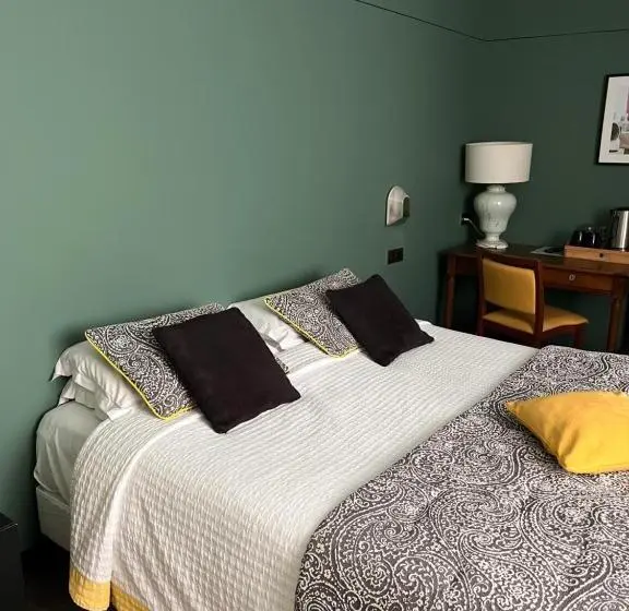 身障者適用キングサイズベッドルーム, Le Téméraire Hôtel