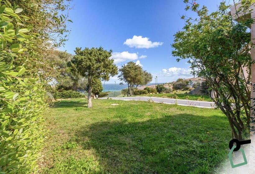 חדר סטנדרט לשלושה, Hotiday Room Collection   Porto Cervo