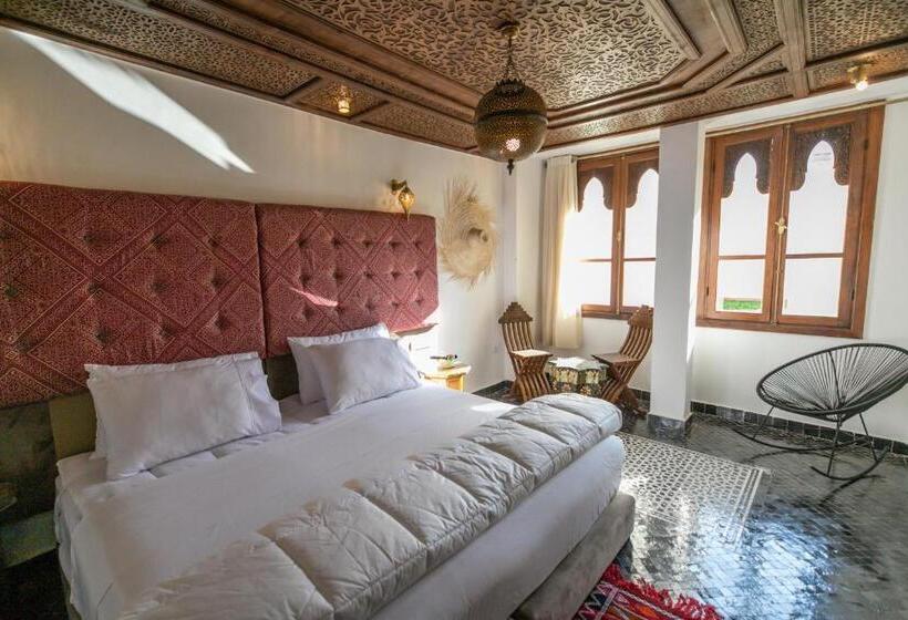 اتاق لوکس با چشمانداز استخر, Darif S Riad & Spa