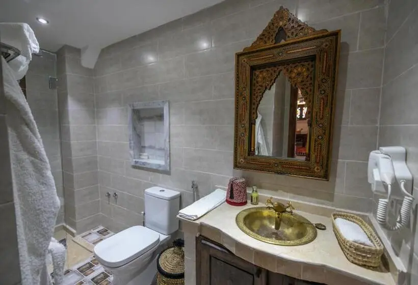 سوییت جونیور, Darif S Riad & Spa