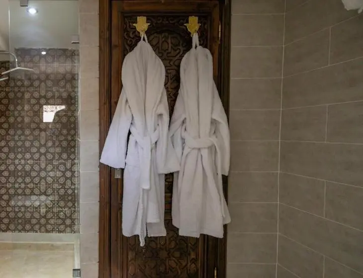 سوییت, Darif S Riad & Spa