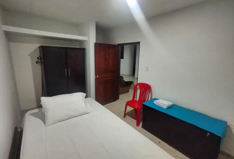 Standard Yhden Hengen Huone, Hostal, Casa Jaramillo