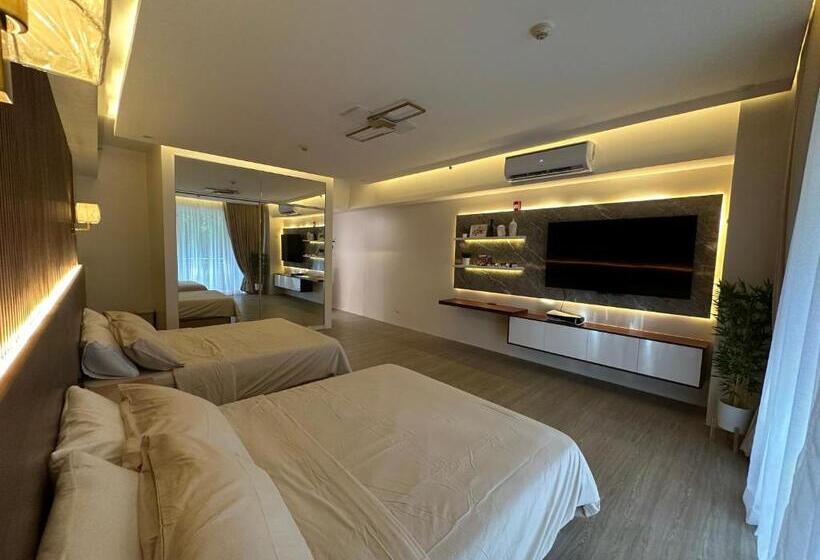 Deluxe Stúdió Szoba, The Beach Suites At Pico De Loro