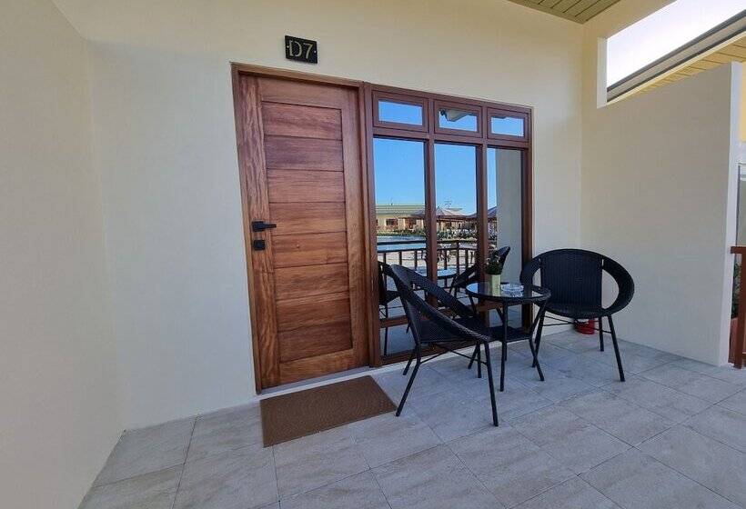 Номер Deluxe, 34k Hotel And Resort Powered By Cocotel