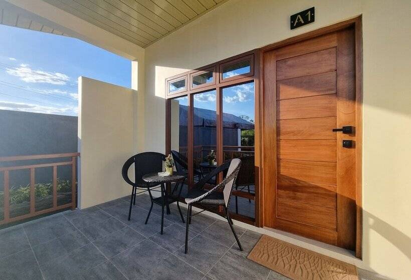 Номер Deluxe, 34k Hotel And Resort Powered By Cocotel