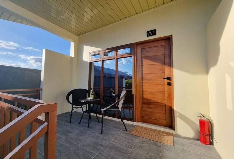 Номер Deluxe, 34k Hotel And Resort Powered By Cocotel