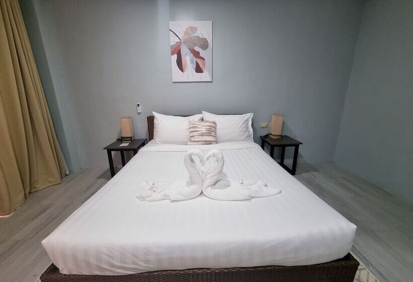 Номер Deluxe, 34k Hotel And Resort Powered By Cocotel