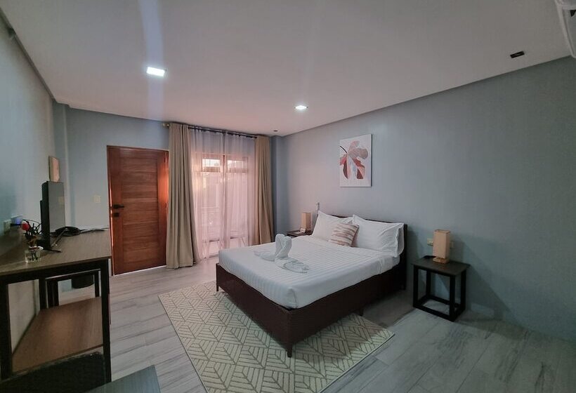 Номер Deluxe, 34k Hotel And Resort Powered By Cocotel