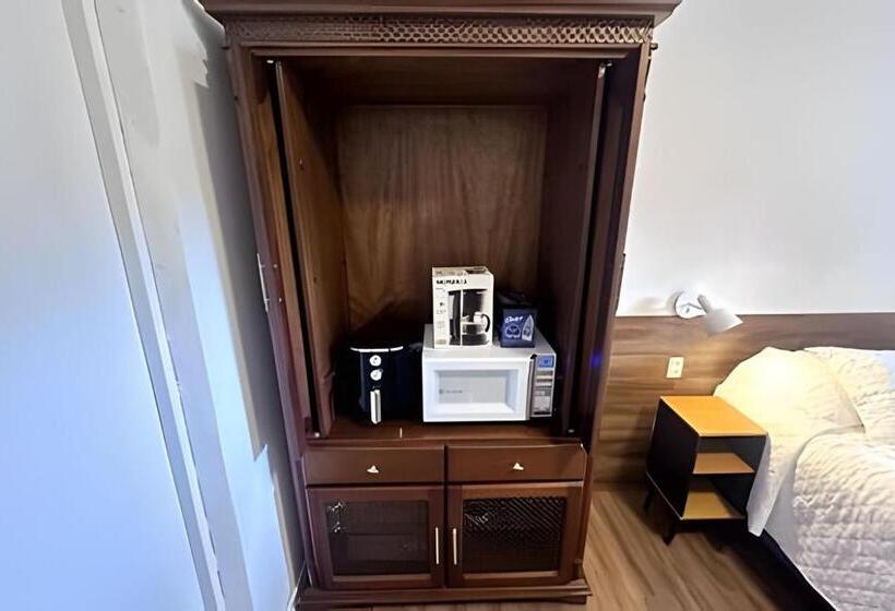 バルコニー付き1ベッドルームアパートメント, Cama Queen Com Arrumação Diária