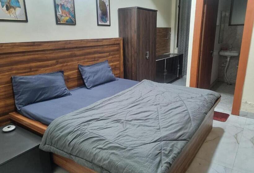 Chambre Standard, Galaxy Inn