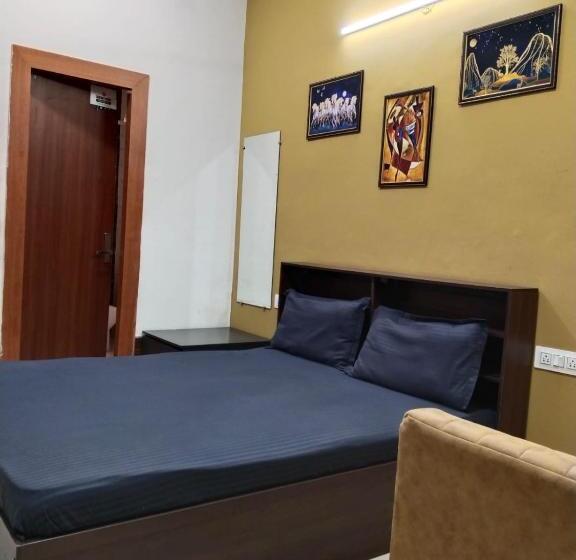 Chambre Standard, Galaxy Inn