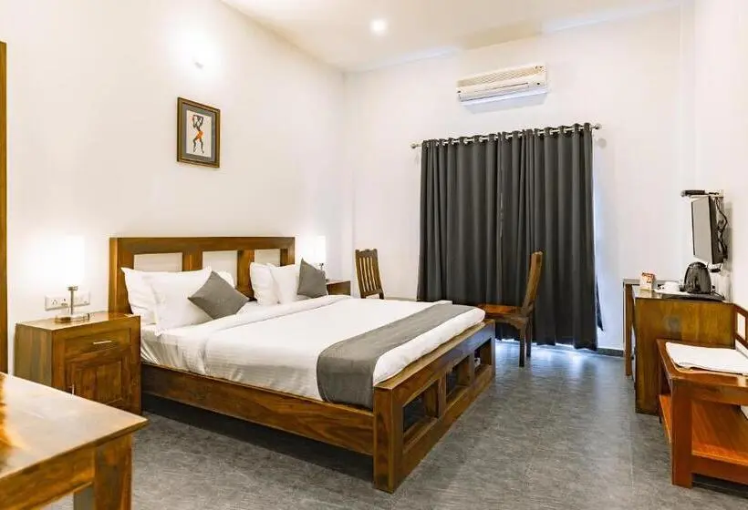 Deluxe-huone, Narendra Central
