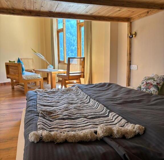 اتاق سوپریور با چشمانداز کوهستان, Grham Hostel Kasol, Katagla