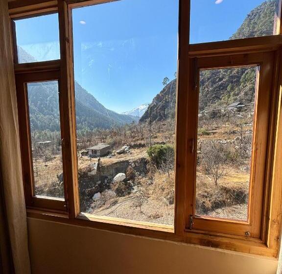اتاق سوپریور با چشم‌انداز کوهستان, Grham Hostel Kasol, Katagla