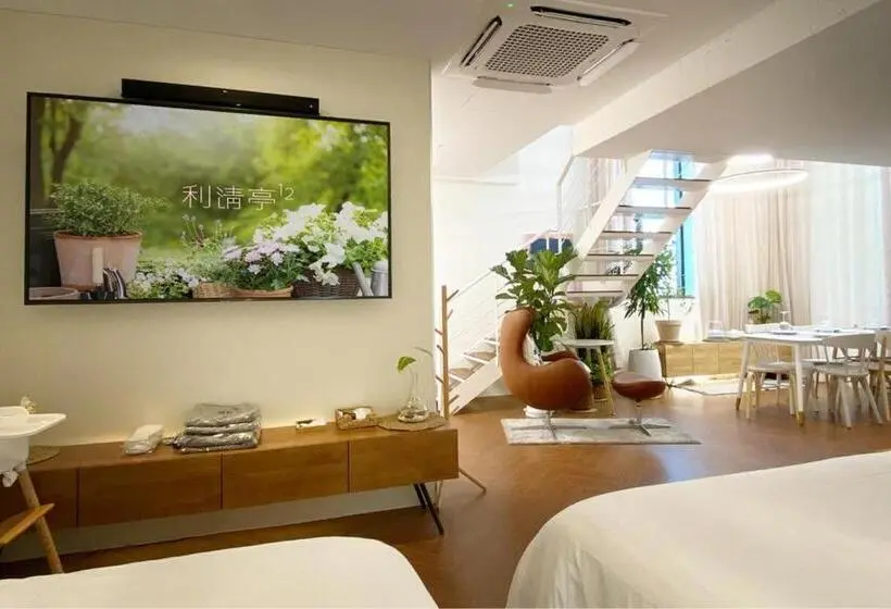 シティビュースイート, Garden Pool Villa Lee Chung Jung