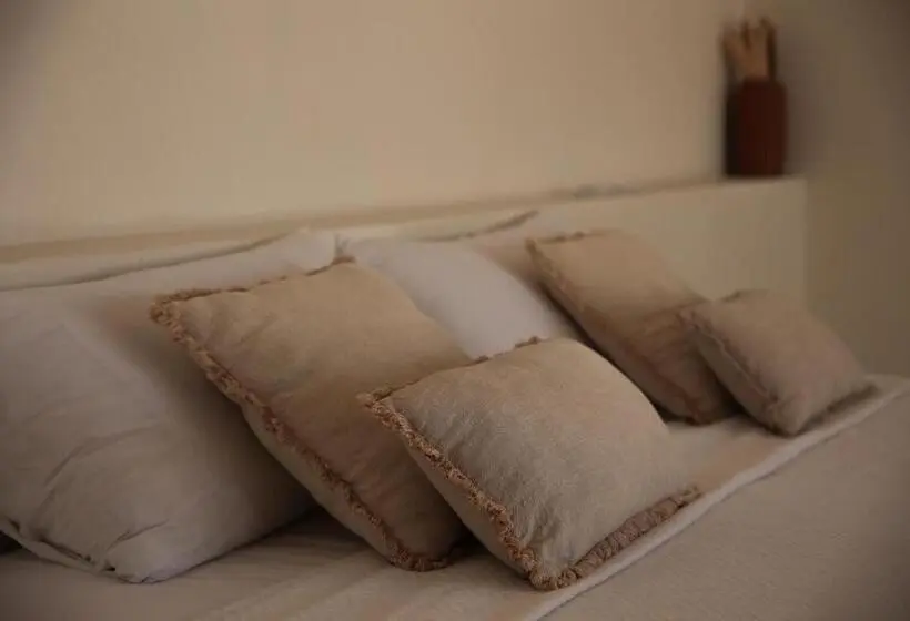 استودیو استاندارد با تخت کینگ, Hide And Seek Resort