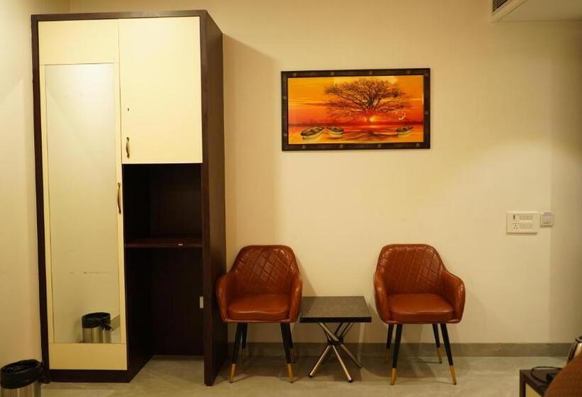 غرفة سوبيريور, Silver Pearl