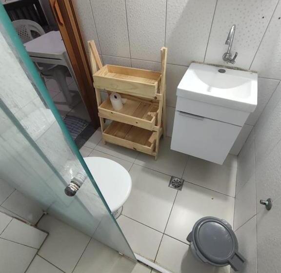 Cama em Quarto Compartilhado, Residência Rca13