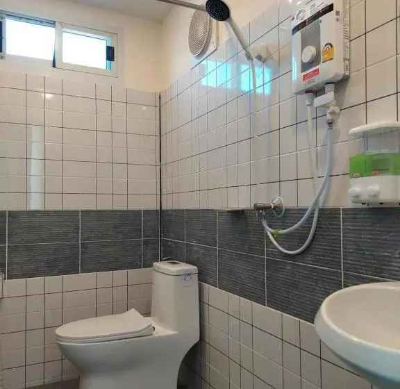 Standard-huone Puutarhanäkymä, Raintrary House