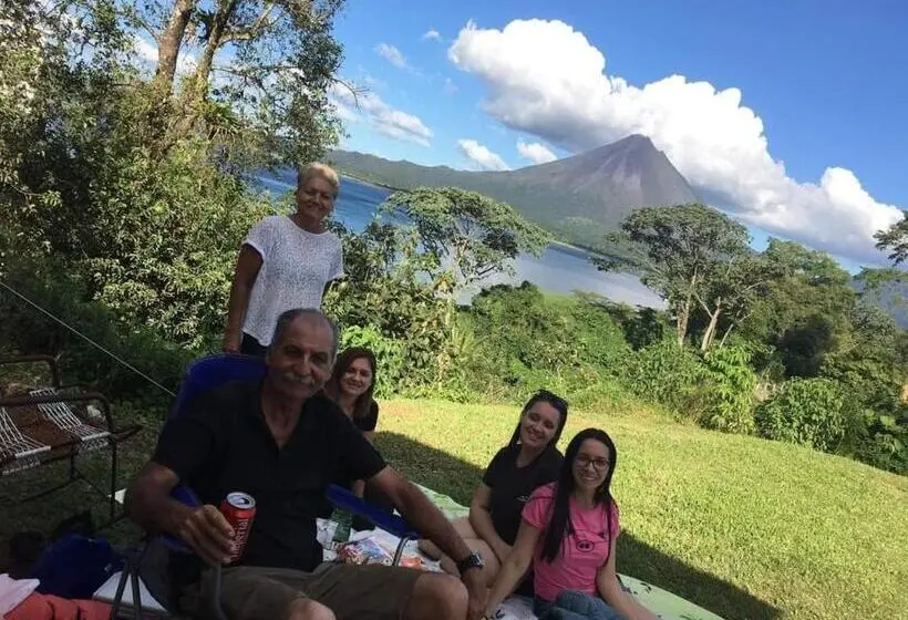 マウンテンビュースタンダードルーム, Rustico Arenal Glamping & Rooms