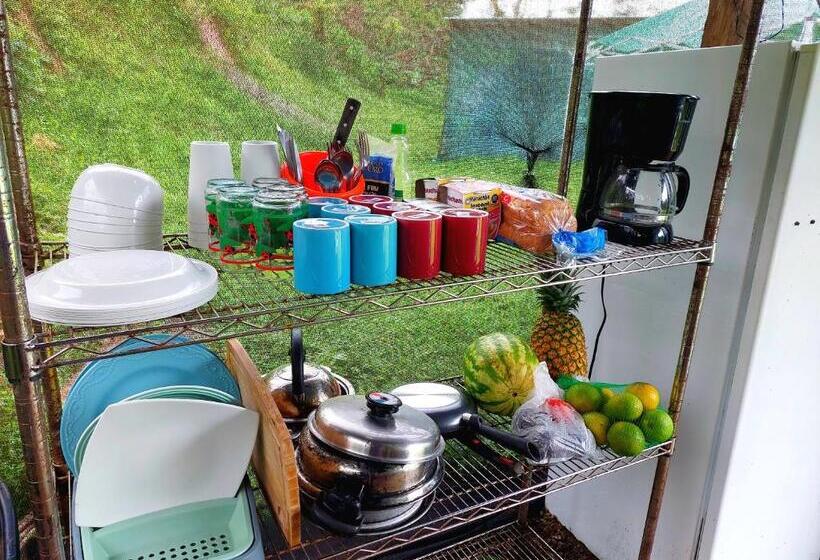 غرفة قياسية مطلة على الجبل, Rustico Arenal Glamping & Rooms