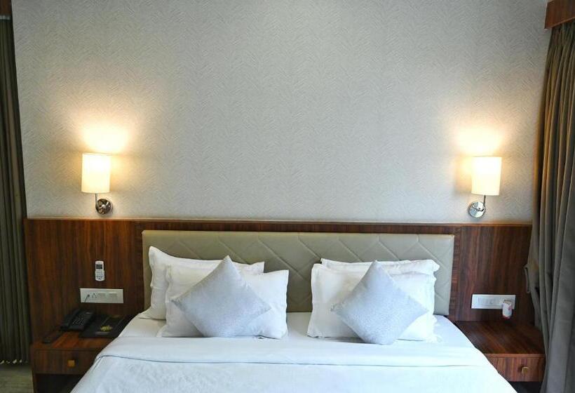 חדר דלוקס, The One Hotel Nashik