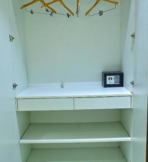 חדר דלוקס, The One Hotel Nashik