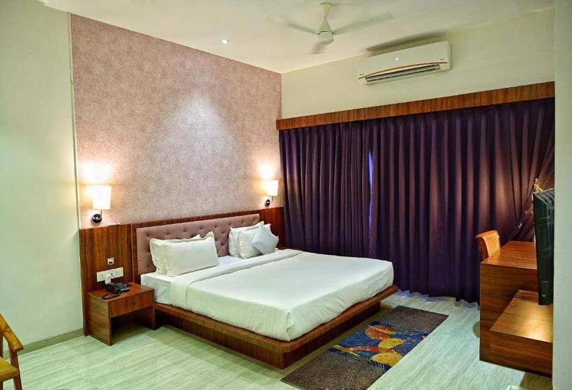 Президентский Люкс, The One Hotel Nashik