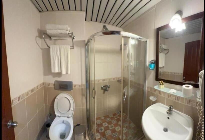 חדר סטנדרט עם מרפסת, Astoria Park Hotel & Spa All Inclusive